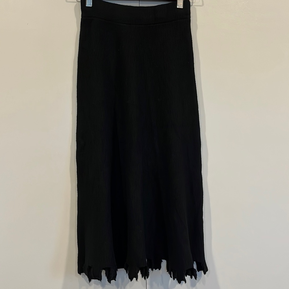 Ribbed knit midi skirt tattered hem grunge winter skirt Size XS Small